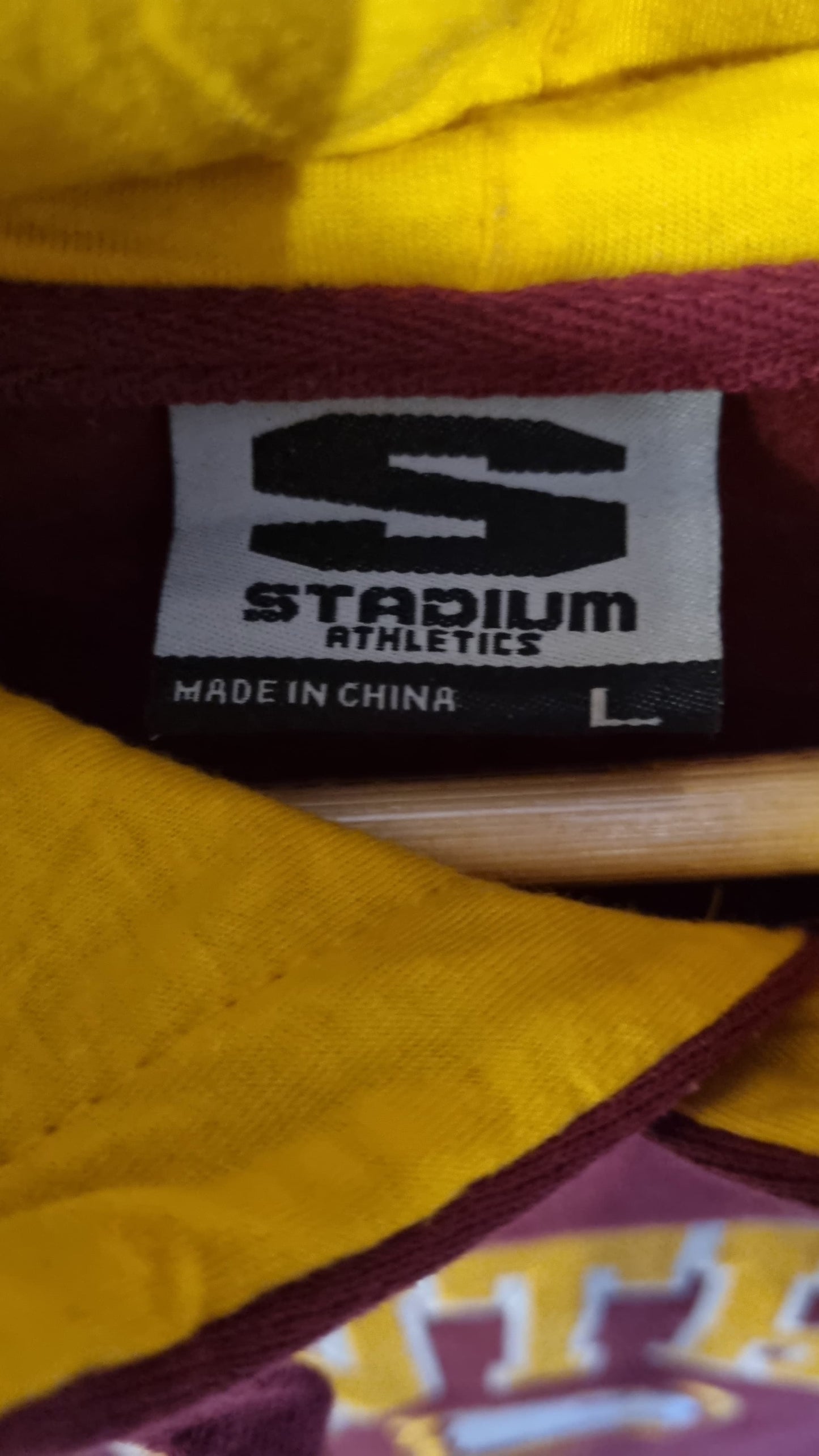 Hoodie Winthrop Eagles - L