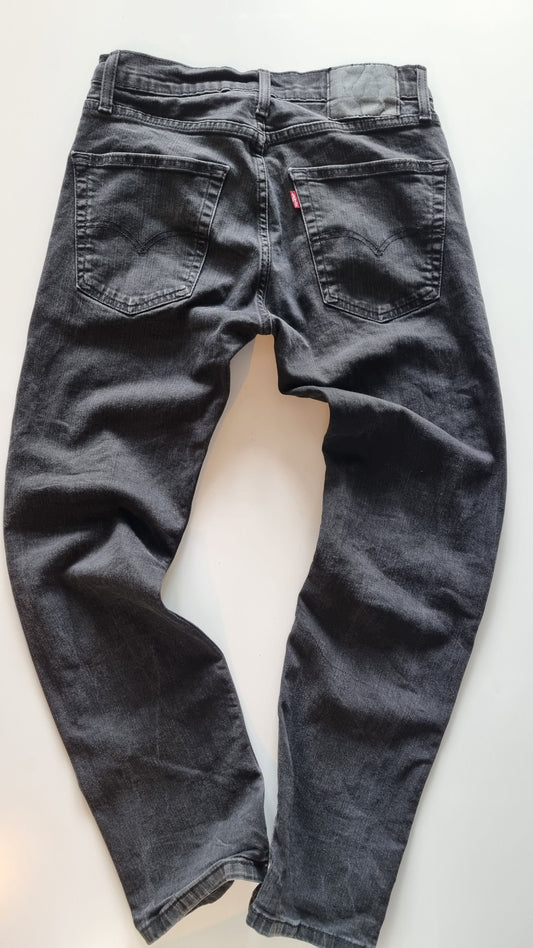 Jean Levi’s noir — W30/L30