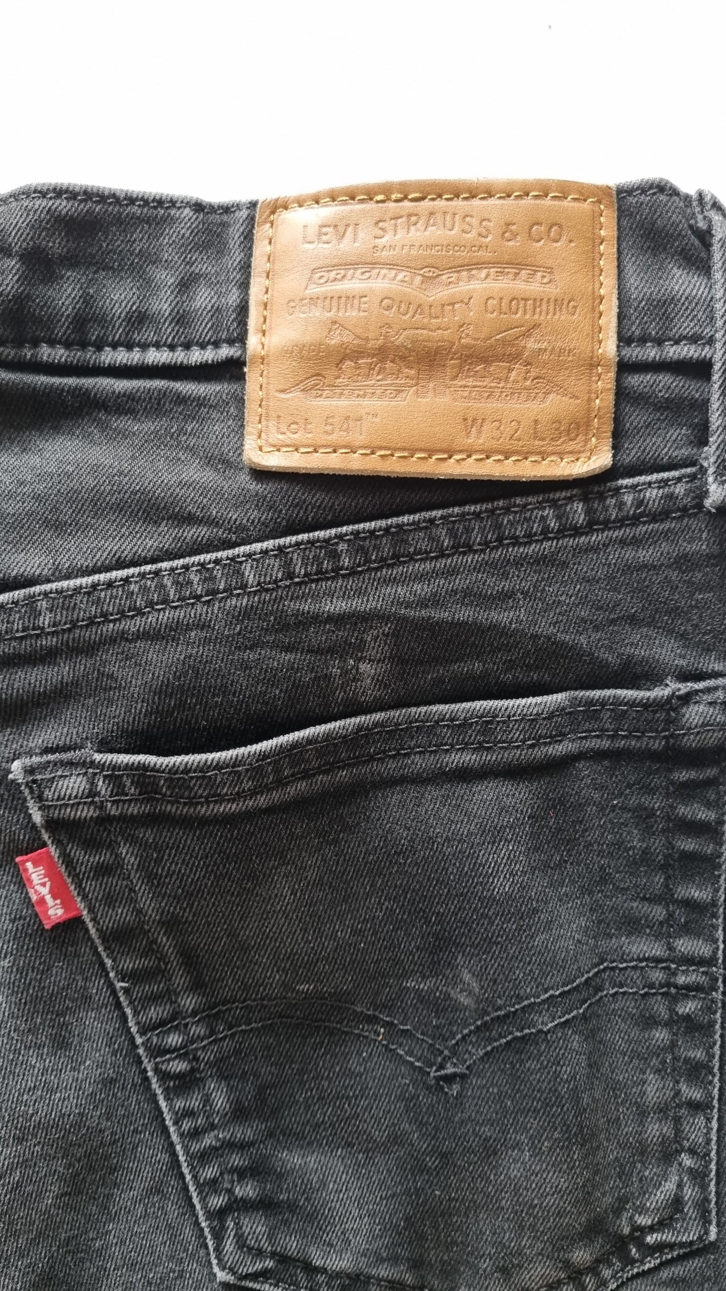 Jean Levi’s 541 noir - W32/L30