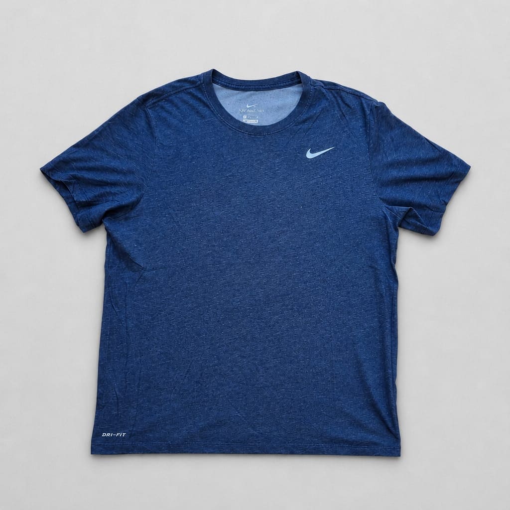 T-shirt Nike Dri-FIT Bleu taille L - PEAKEE